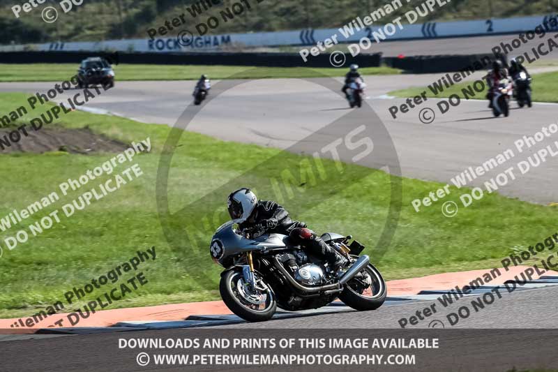 Rockingham no limits trackday;enduro digital images;event digital images;eventdigitalimages;no limits trackdays;peter wileman photography;racing digital images;rockingham raceway northamptonshire;rockingham trackday photographs;trackday digital images;trackday photos